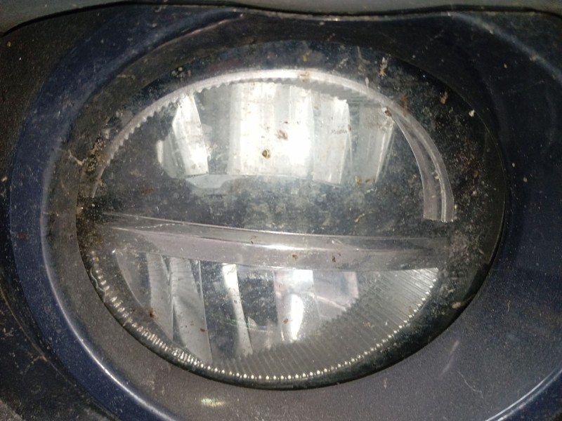 Recambio de faro antiniebla derecho para bmw 1 (f20) 118 d referencia OEM IAM   