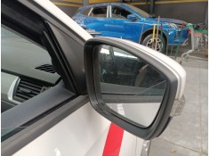 RETROVISOR DERECHO ELECTRICO 