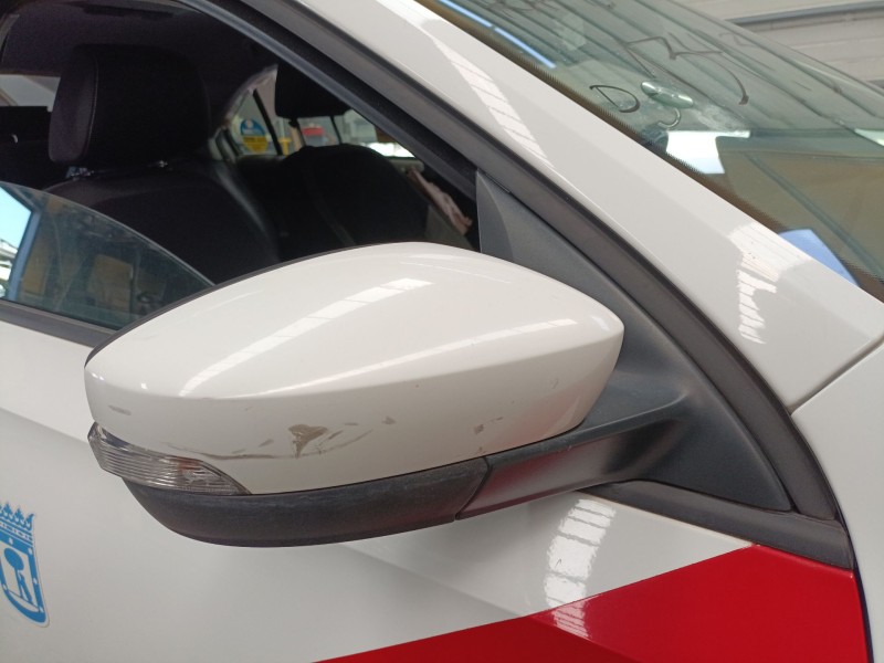Recambio de retrovisor derecho electrico para skoda rapid (nh3, nk3, nk6) 1.6 tdi referencia OEM IAM   