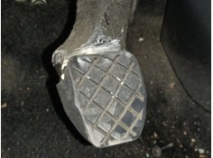 PEDAL EMBRAGUE 