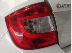 PILOTO TRASERO IZQUIERDO 