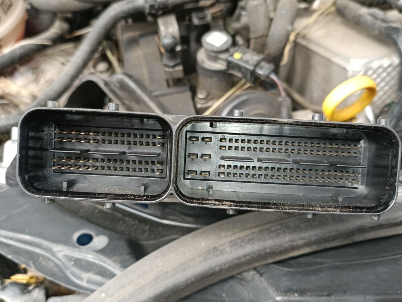 Recambio de centralita motor uce para skoda rapid (nh3, nk3, nk6) 1.6 tdi referencia OEM IAM 04L907309E 0281019175 