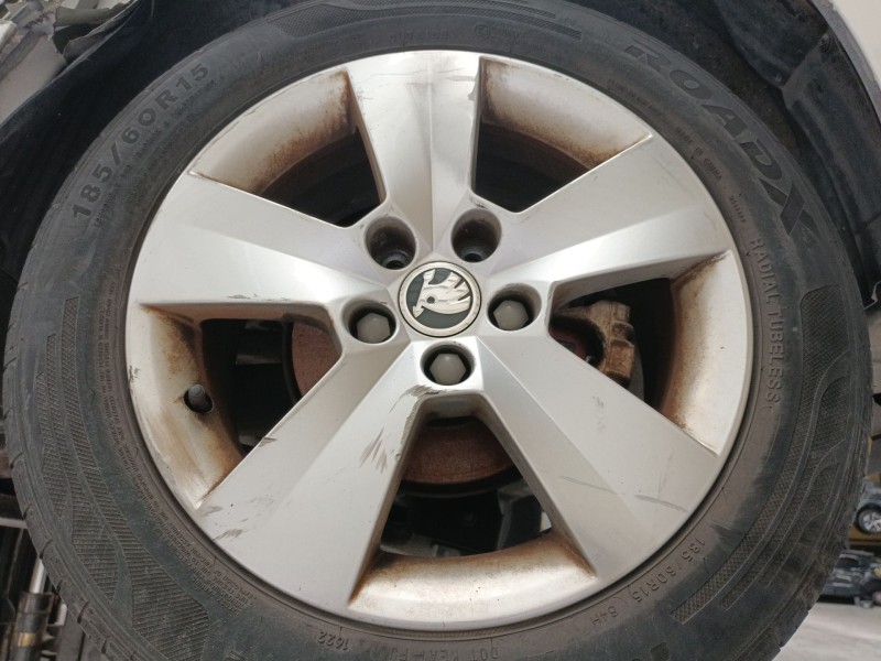 Recambio de llanta sin neumatico para skoda rapid (nh3, nk3, nk6) 1.6 tdi referencia OEM IAM 15 PULGADAS  