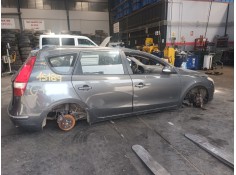 HYUNDAI I30 (FD)