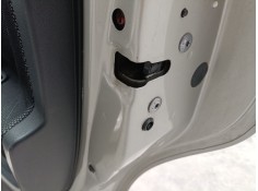 CERRADURA PUERTA TRASERA DERECHA 