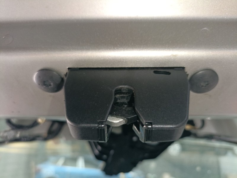 Recambio de cerradura maletero / porton para peugeot 207/207+ (wa_, wc_) 1.6 hdi referencia OEM IAM   