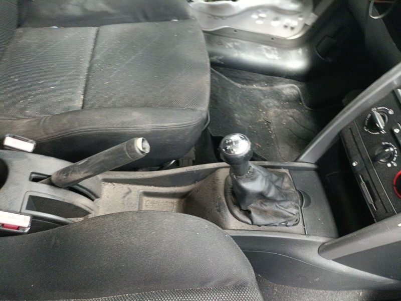 Recambio de consola central para peugeot 207/207+ (wa_, wc_) 1.6 hdi referencia OEM IAM   