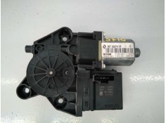 Recambio de motor elevalunas delantero derecho para renault scenic iii expression referencia OEM IAM 807302741R 915943200 