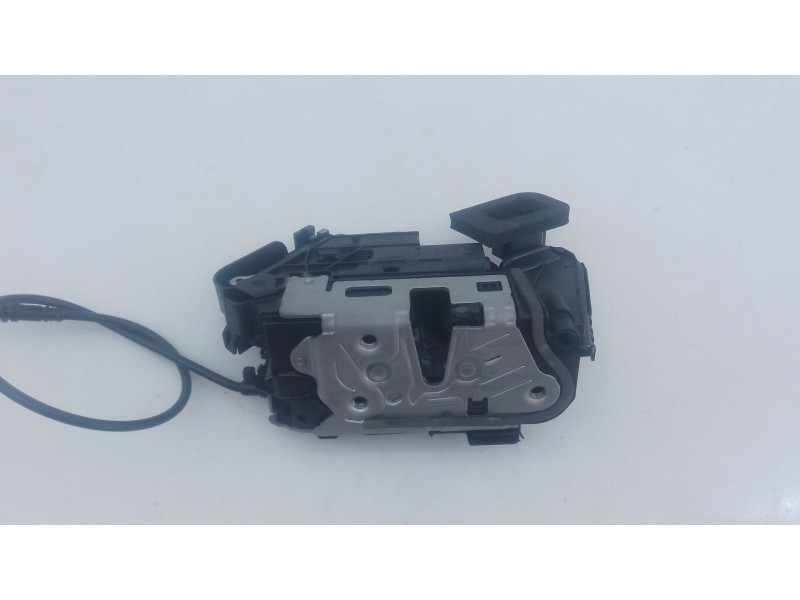 Recambio de cerradura puerta delantera derecha para volkswagen tiguan (ad1, ax1) 2.0 tdi referencia OEM IAM 5TB837016E  
