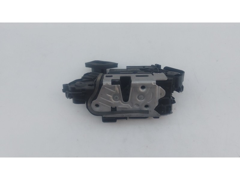 Recambio de cerradura puerta delantera izquierda para volkswagen crafter caja/chasis (sz_) 2.0 tdi rwd referencia OEM IAM   
