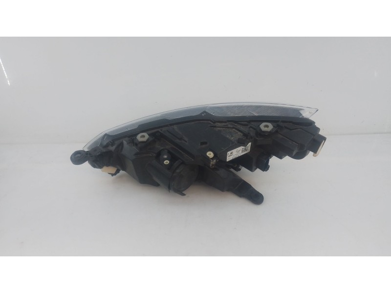 Recambio de faro derecho para seat ibiza v (kj1, kjg) 1.0 tsi referencia OEM IAM   