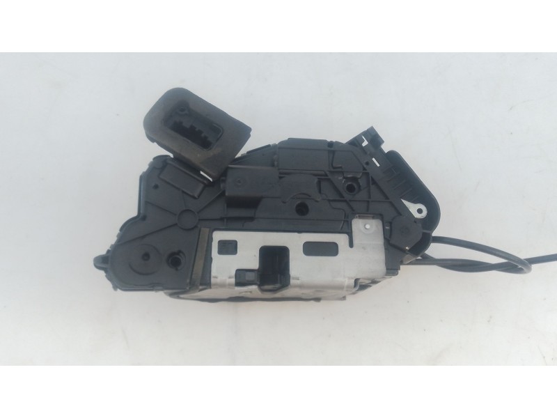 Recambio de cerradura puerta delantera izquierda para volkswagen crafter caja/chasis (sz_) 2.0 tdi rwd referencia OEM IAM   