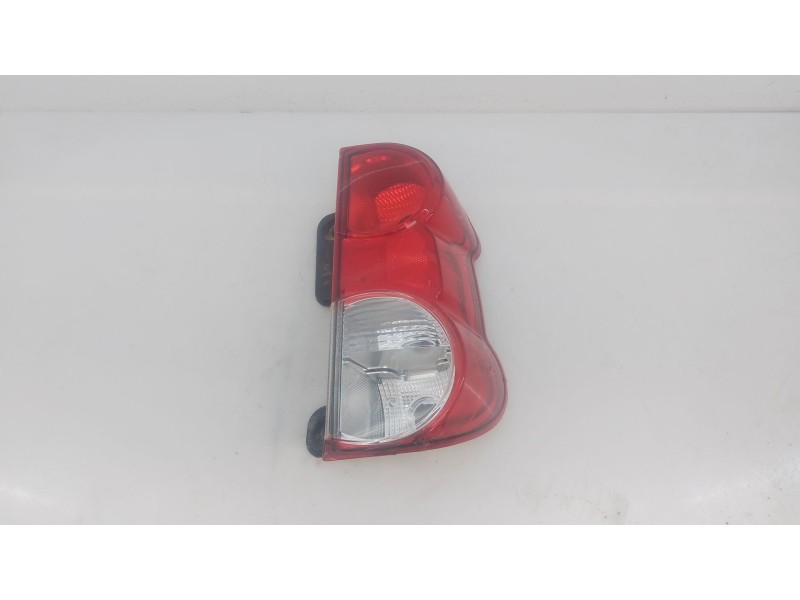 Recambio de piloto trasero derecho para nissan nv200 furgoneta 1.5 dci 90 (m20, m20m) referencia OEM IAM   