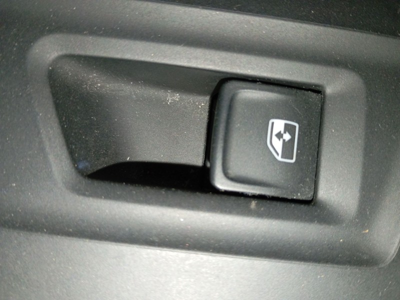 Recambio de mando elevalunas delantero derecho para volkswagen passat b8 (3g2, cb2) 2.0 tdi referencia OEM IAM   