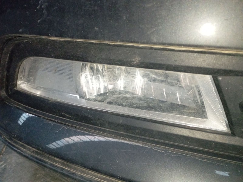 Recambio de faro antiniebla derecho para volkswagen passat b8 (3g2, cb2) 2.0 tdi referencia OEM IAM   