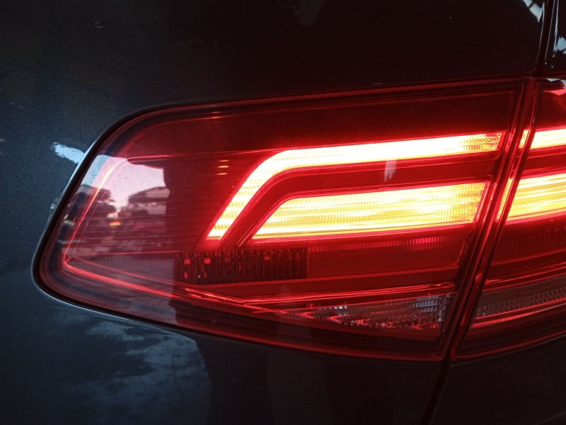 Recambio de piloto trasero derecho porton para volkswagen passat b8 (3g2, cb2) 2.0 tdi referencia OEM IAM   