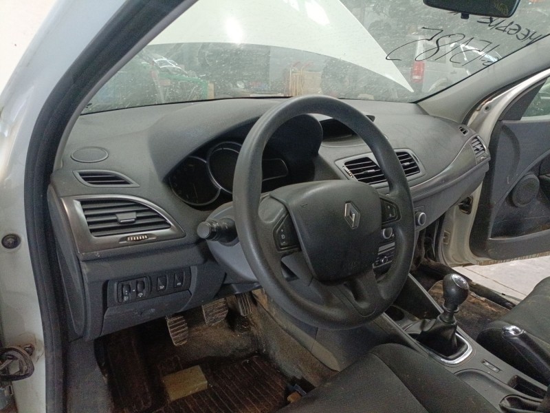 renault megane iii hatchback (bz0/1_, b3_) del año 2014