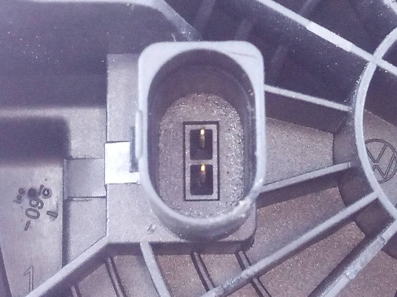Recambio de maneta exterior porton para volkswagen golf vi (5k1) advance referencia OEM IAM 3C5827469E  