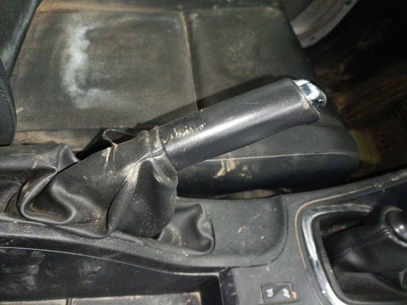 Recambio de palanca freno de mano para renault megane iii hatchback (bz0/1_, b3_) 1.2 tce (bz2b, bz11) referencia OEM IAM   