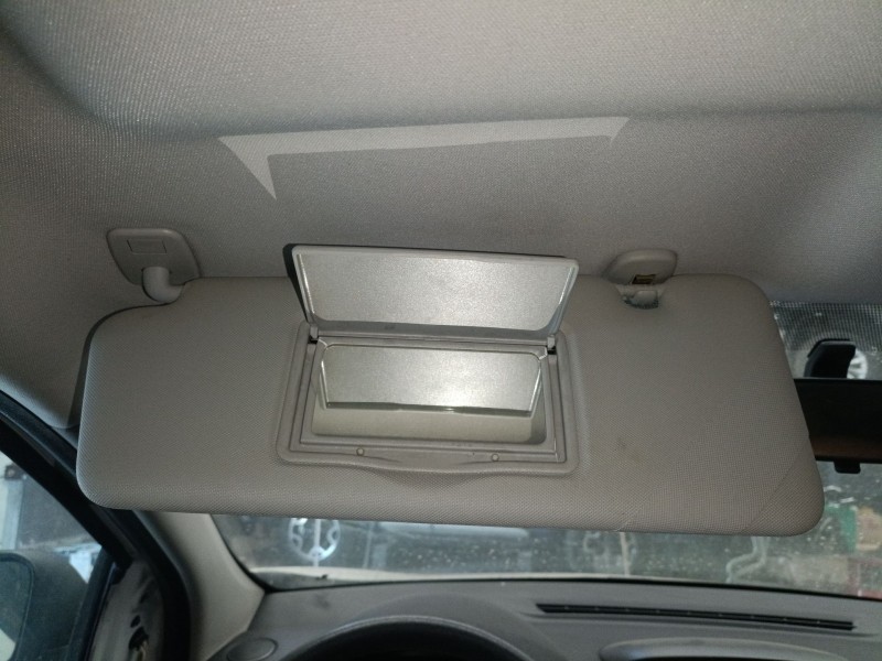 Recambio de parasol izquierdo para renault megane iii hatchback (bz0/1_, b3_) 1.2 tce (bz2b, bz11) referencia OEM IAM   