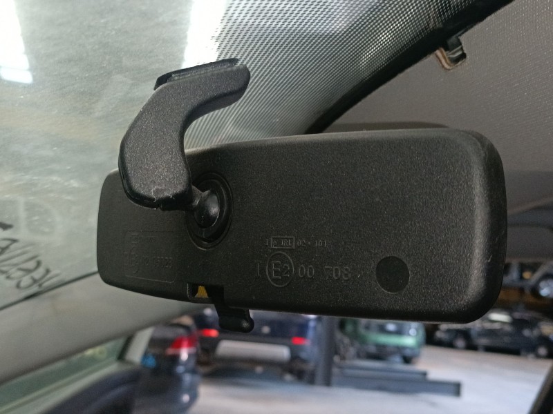 Recambio de espejo interior para renault megane iii hatchback (bz0/1_, b3_) 1.2 tce (bz2b, bz11) referencia OEM IAM   