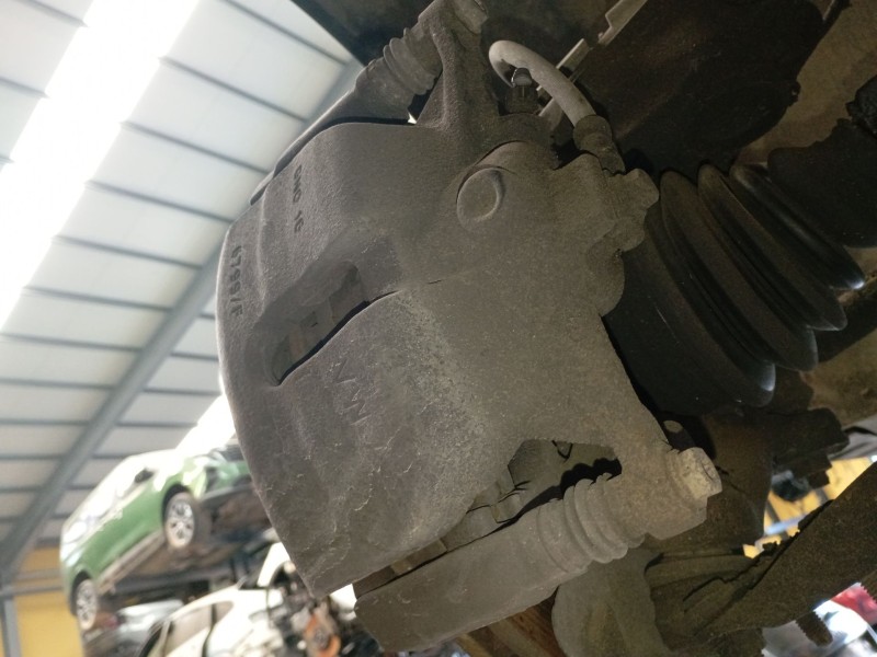 Recambio de pinza freno delantera derecha para volkswagen passat b8 (3g2, cb2) 2.0 tdi referencia OEM IAM   
