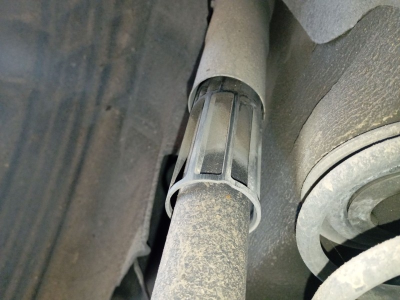 Recambio de amortiguador trasero izquierdo para volkswagen passat b8 (3g2, cb2) 2.0 tdi referencia OEM IAM   