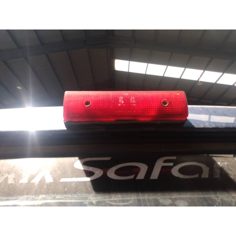 Recambio de luz central de freno para tata safari referencia OEM IAM   