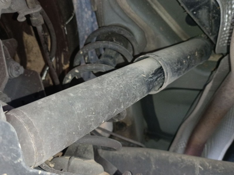 Recambio de amortiguador trasero izquierdo para renault megane iii hatchback (bz0/1_, b3_) 1.2 tce (bz2b, bz11) referencia OEM I