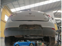 PARAGOLPES TRASERO 