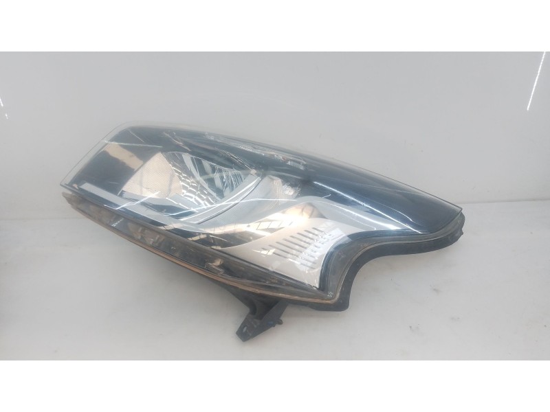Recambio de faro izquierdo para fiat talento autobús (296_) 1.6 d referencia OEM IAM   