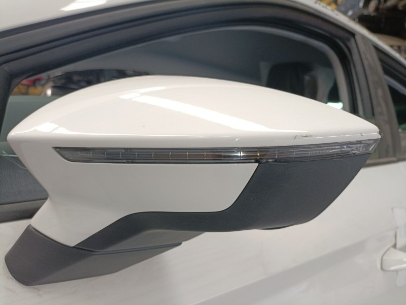 Recambio de retrovisor izquierdo electrico para seat ibiza v (kj1, kjg) 1.0 mpi referencia OEM IAM   