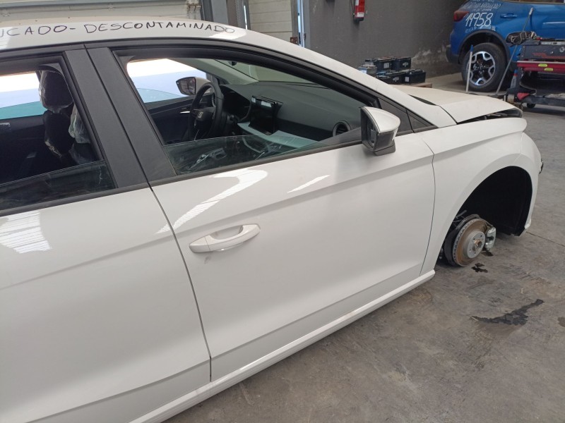 Recambio de puerta delantera derecha para seat ibiza v (kj1, kjg) 1.0 mpi referencia OEM IAM   