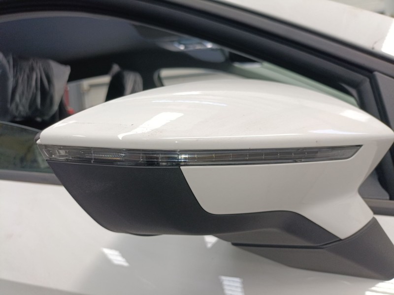 Recambio de retrovisor derecho electrico para seat ibiza v (kj1, kjg) 1.0 mpi referencia OEM IAM   
