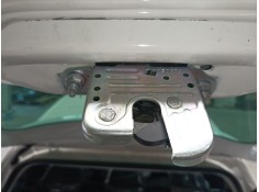 CERRADURA MALETERO / PORTON 