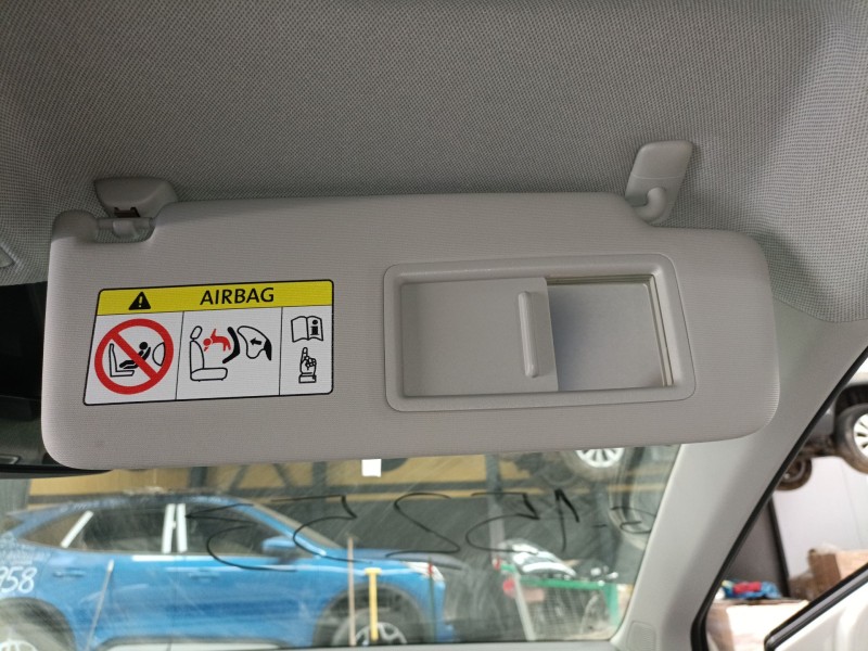 Recambio de parasol derecho para seat ibiza v (kj1, kjg) 1.0 mpi referencia OEM IAM   