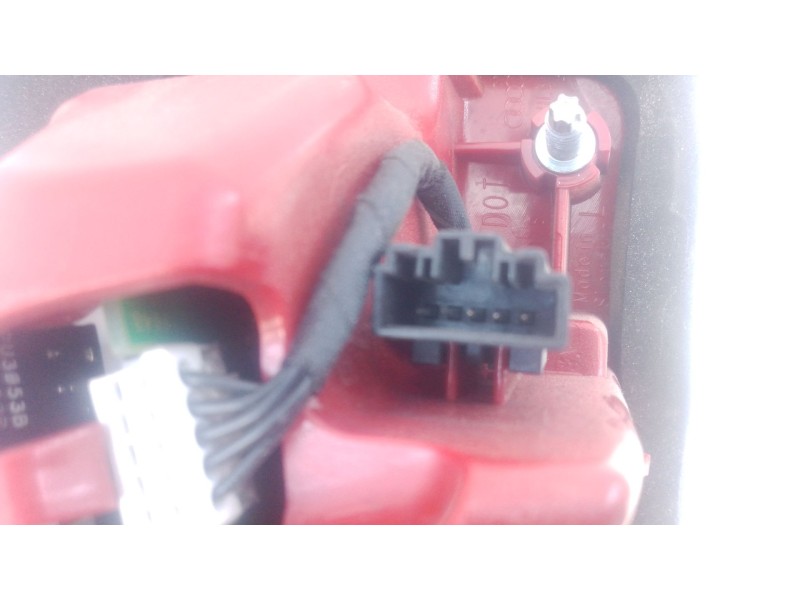 Recambio de piloto trasero izquierdo porton para audi a4 b8 (8k2) 2.0 tdi referencia OEM IAM   