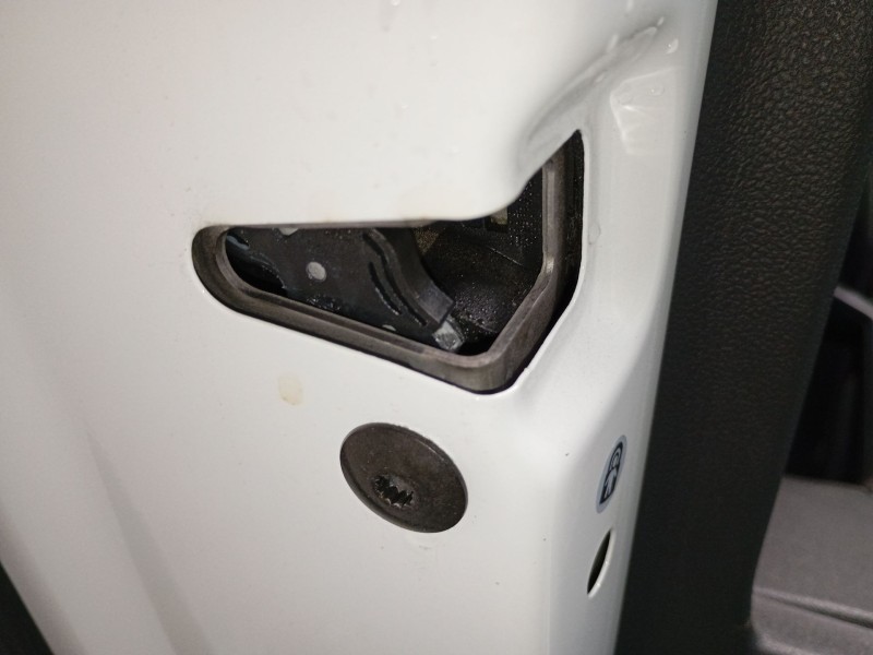 Recambio de cerradura puerta trasera izquierda para volkswagen polo vi (aw1, bz1, ae1) gti referencia OEM IAM   