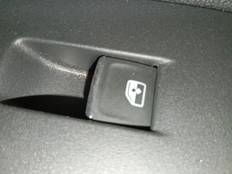 Recambio de mando elevalunas delantero derecho para volkswagen polo vi (aw1, bz1, ae1) gti referencia OEM IAM   
