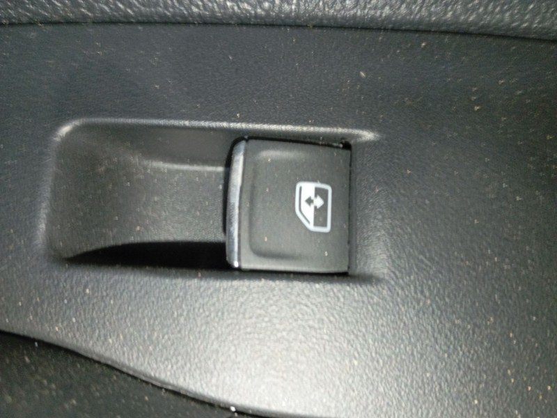 Recambio de mando elevalunas trasero derecho para volkswagen polo vi (aw1, bz1, ae1) gti referencia OEM IAM   