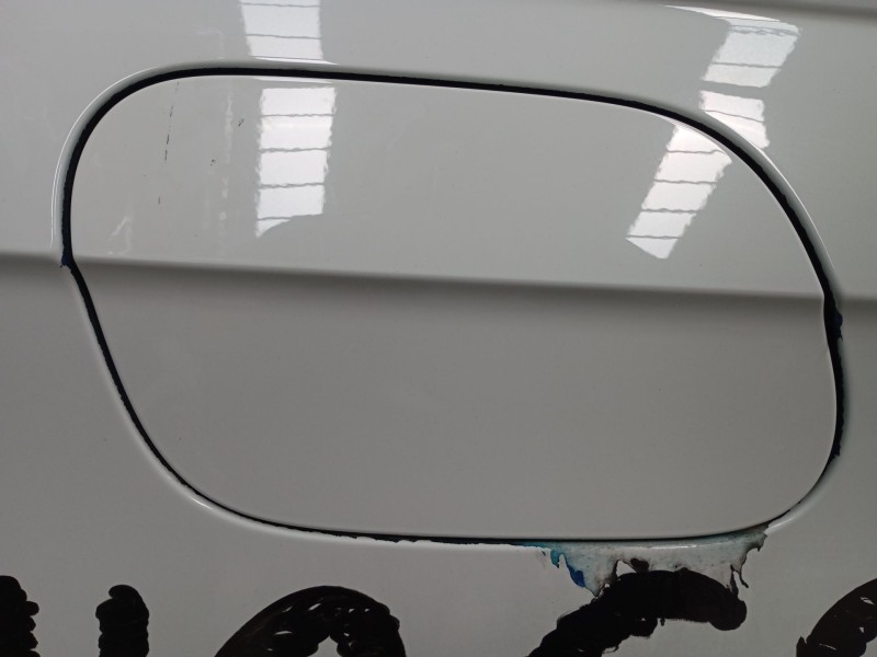 Recambio de tapa exterior combustible para volkswagen polo vi (aw1, bz1, ae1) gti referencia OEM IAM   