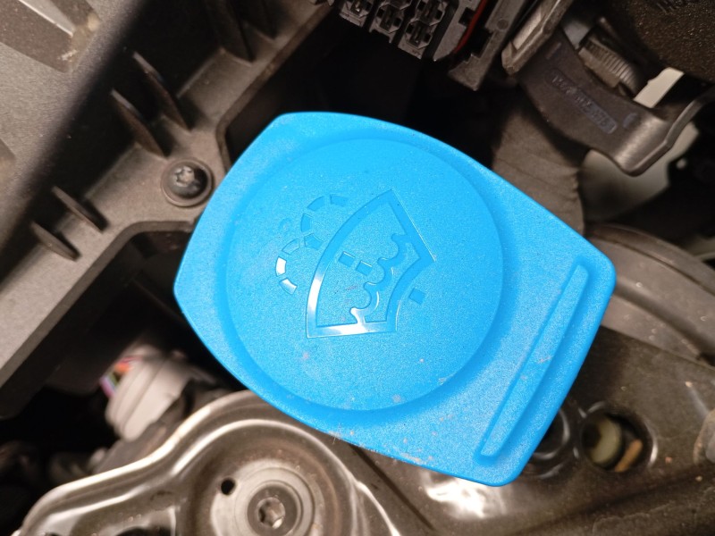 Recambio de deposito limpia para volkswagen polo vi (aw1, bz1, ae1) gti referencia OEM IAM   