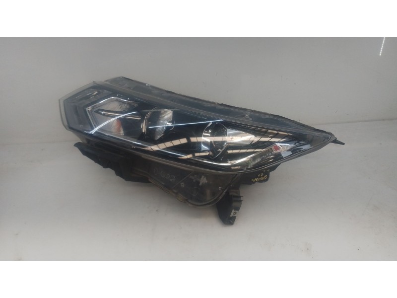 Recambio de faro izquierdo para nissan qashqai (j11) acenta referencia OEM IAM   