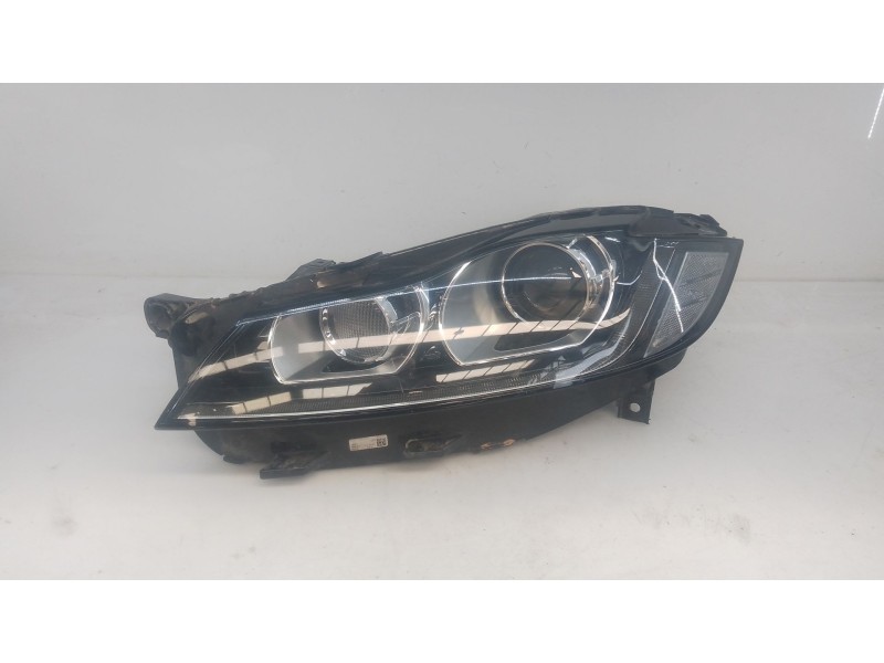 Recambio de faro izquierdo xenon para jaguar f-pace (x761) 3.0 sdv6 awd referencia OEM IAM   