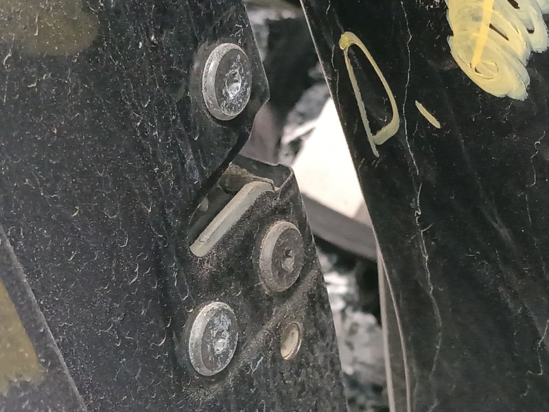 Recambio de cerradura puerta trasera izquierda para renault trafic iii autobús (jg_) 2.0 dci 150 (jgmu) referencia OEM IAM   