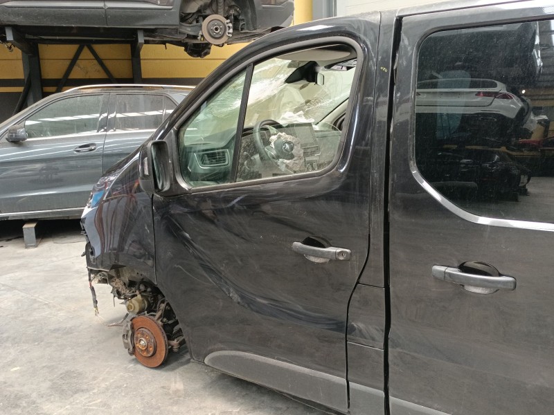 Recambio de puerta delantera izquierda para renault trafic iii autobús (jg_) 2.0 dci 150 (jgmu) referencia OEM IAM   