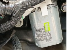 Recambio de motor limpia trasero para renault trafic iii autobús (jg_) 2.0 dci 150 (jgmu) referencia OEM IAM    2