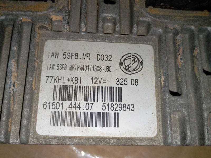Recambio de centralita motor uce para fiat 500 (312_) 1.2 (312axa1a) referencia OEM IAM 51829843  