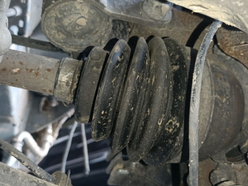 Recambio de transmision delantera derecha para renault trafic iii autobús (jg_) 2.0 dci 150 (jgmu) referencia OEM IAM   
