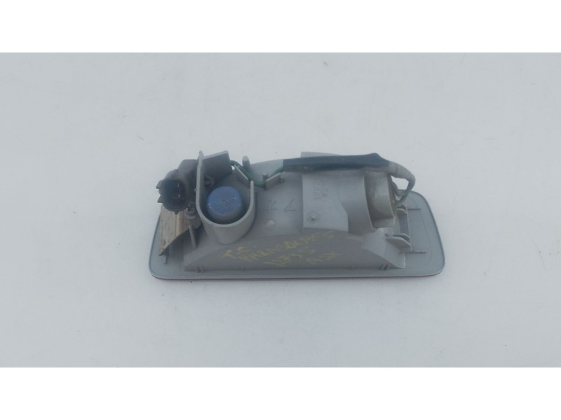 Recambio de piloto trasero central para mitsubishi asx (ga0w) ga6w referencia OEM IAM   